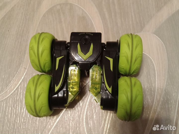 Storm stunt радиоуправляемая машинка, перевертыш