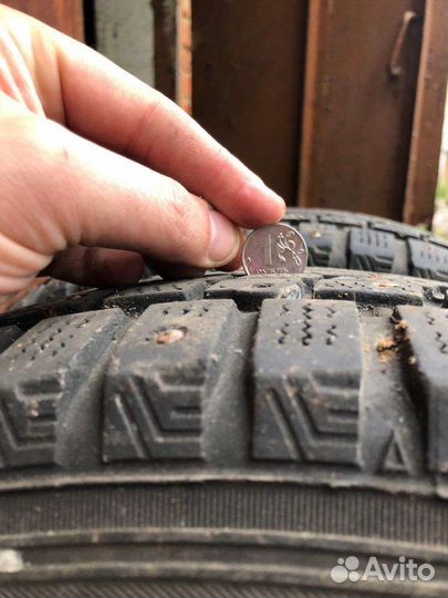 Dunlop SP Winter Ice 01 195/65 R15 95T