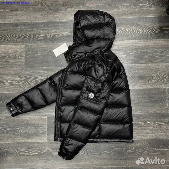 Пуховик Moncler