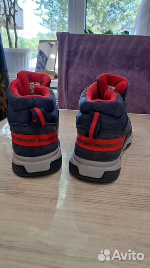 Ботинки осень весна для мальчика 31размер