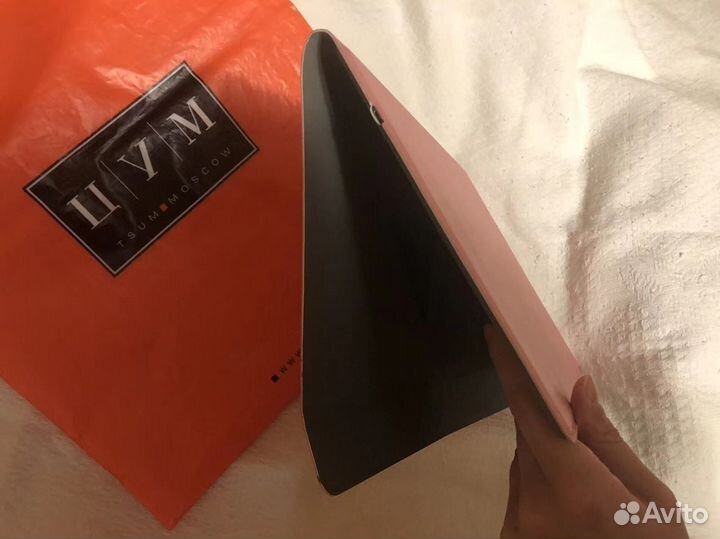 Беспроводная клавиатура для iPad