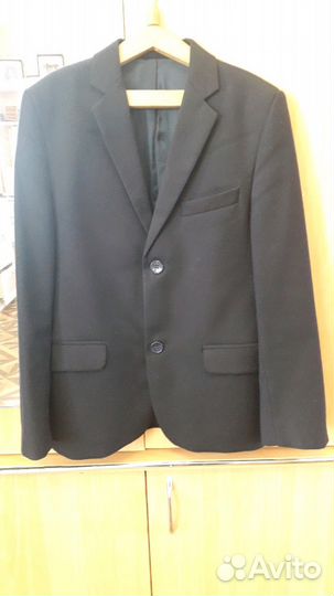 Школьный костюм