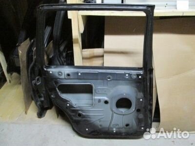 Дверь задняя левая Volvo Xc90