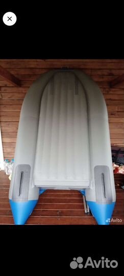 Лодка с мотором