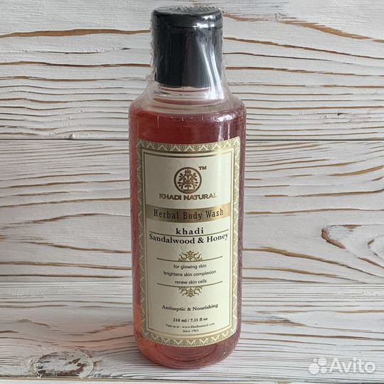 Гель для душа Сандал и Мед Khadi Natural, 210 ml