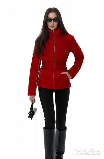 Куртка с высоким воротником