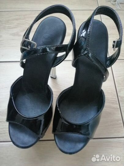 Туфли стрипы