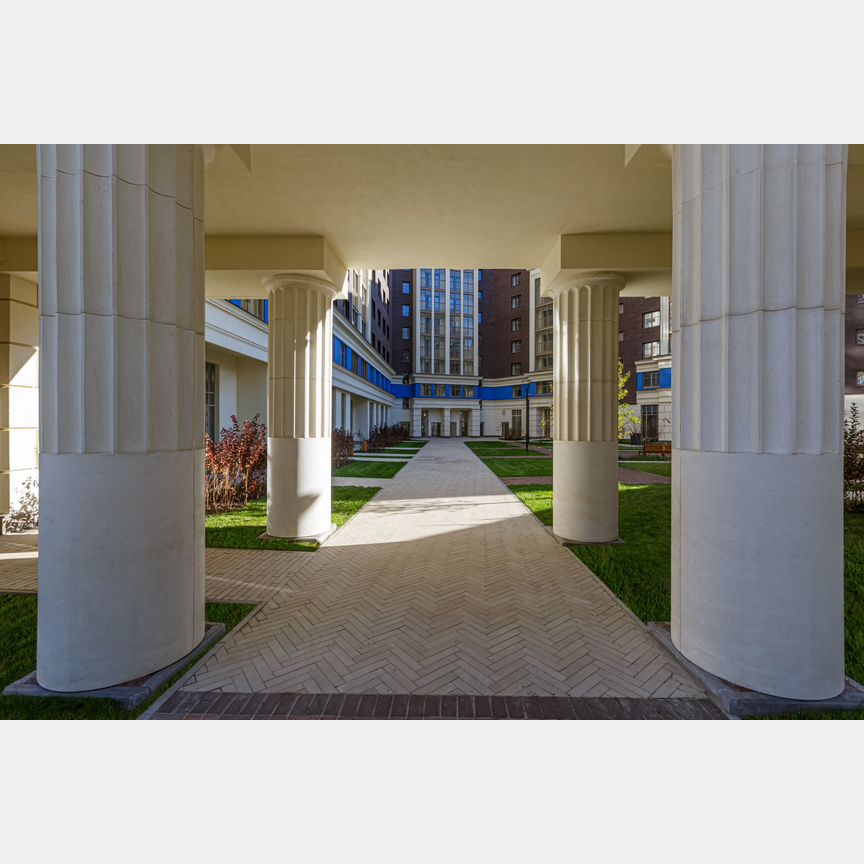 3-к. квартира, 92,5 м², 8/12 эт.