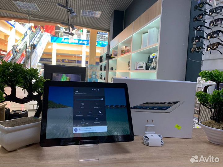 Планшет на андроиде Sumsung 2\16Gb (новый)