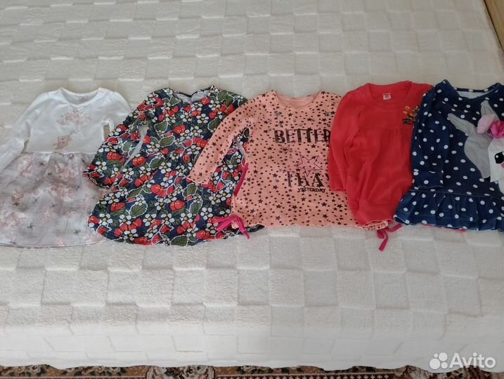 Платье для девочки и кофты
