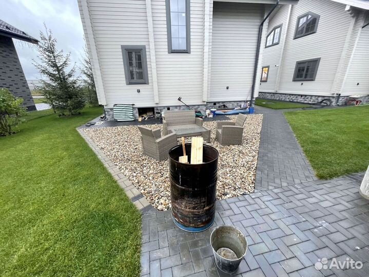 Рулонный газон для малой преддомовой территории