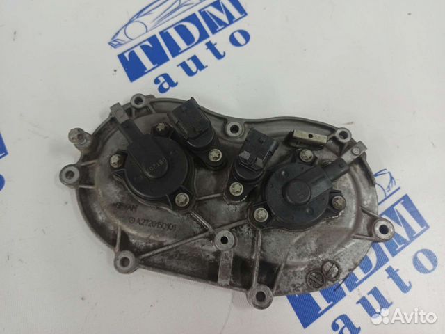 Крышка распредвала гбц правая Mercedes M272