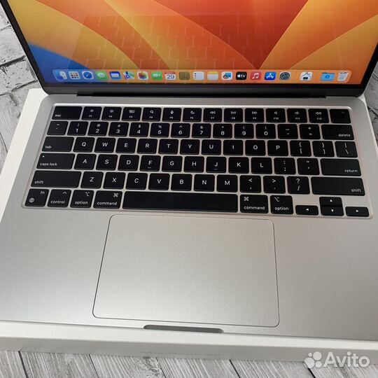 Новый ноутбук MacBook Air 13 2022 M2