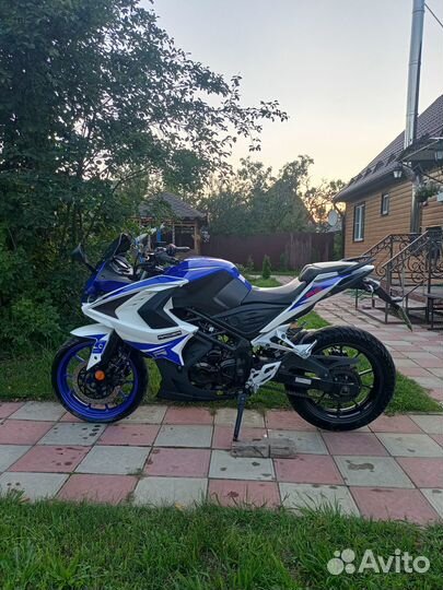 Racer rc250xzr-A storm