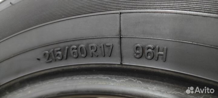 Overtake RV 215/60 R17