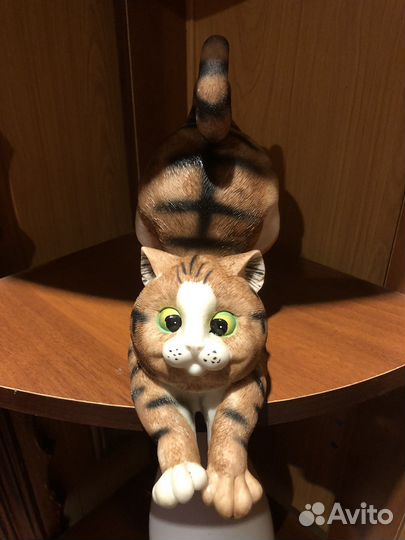 Фигурка кошки