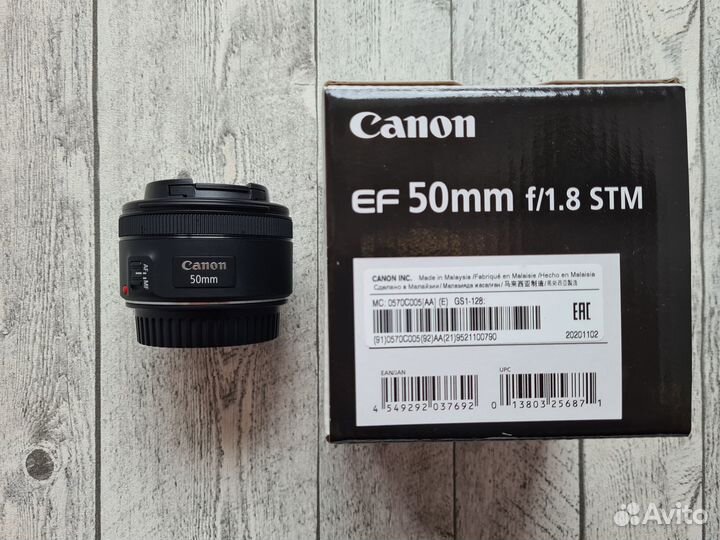 Объектив Canon EF 50mm f/1.8 STM