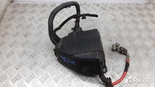 Блок предохранителей volvo XC60 (98Z14M102)