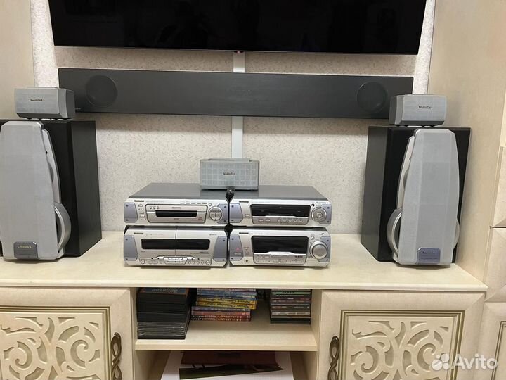 Музыкальный центр