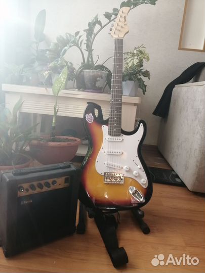 Электрогитара с комбиком бу
