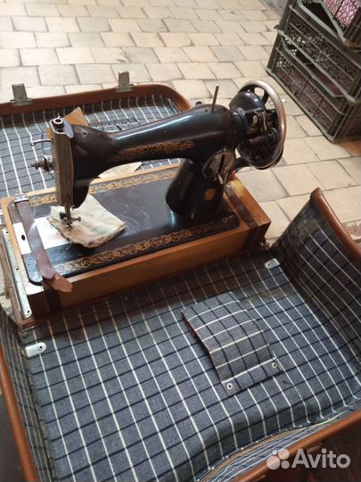 Швейная машина. Подольская