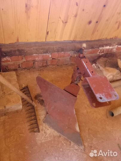 Плуг, мотоблок, грунтозацепы, фрезы