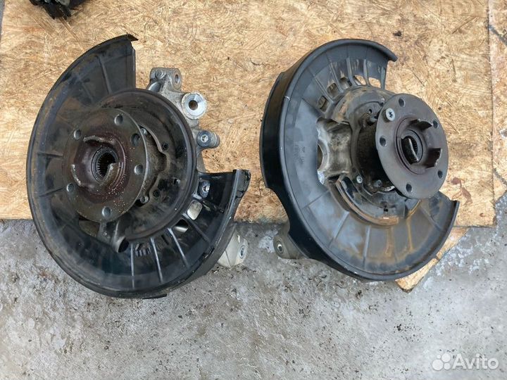 Цапфа задняя кулак VW Touareg 2 NF FL