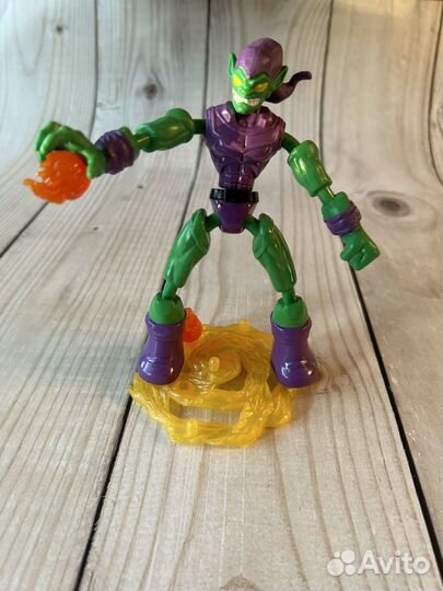 Игрушки фигурки-герои из мультфильма