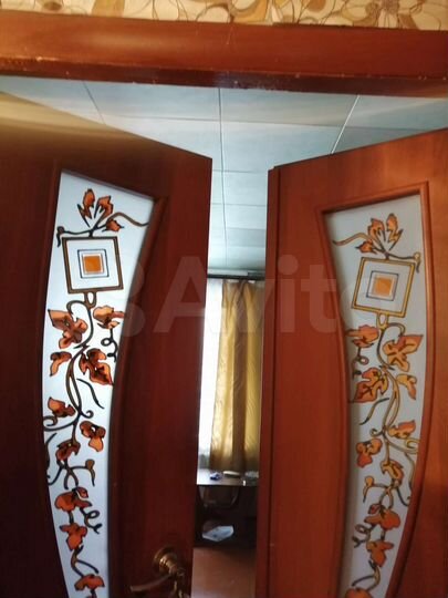 2-к. квартира, 54 м², 1/5 эт.