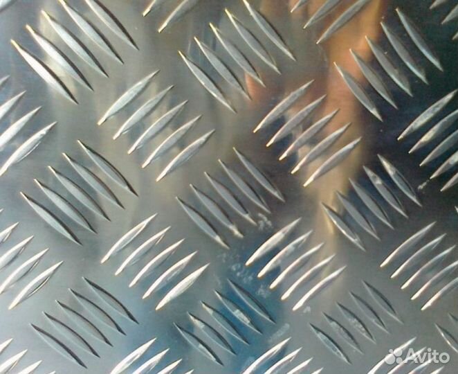 Алюминиевый лист квинтет рифленый