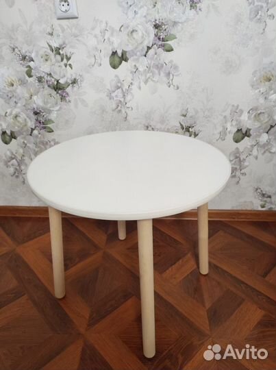 Детский стол и стул