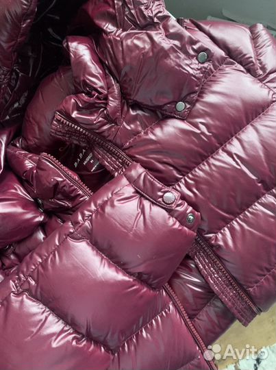 Пуховик Babaton из США