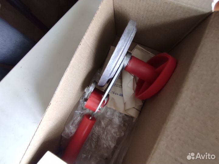 Машинка закаточная для домашнего консервирования