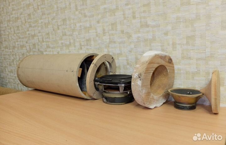 Комплект корпусов с коническими излучателями