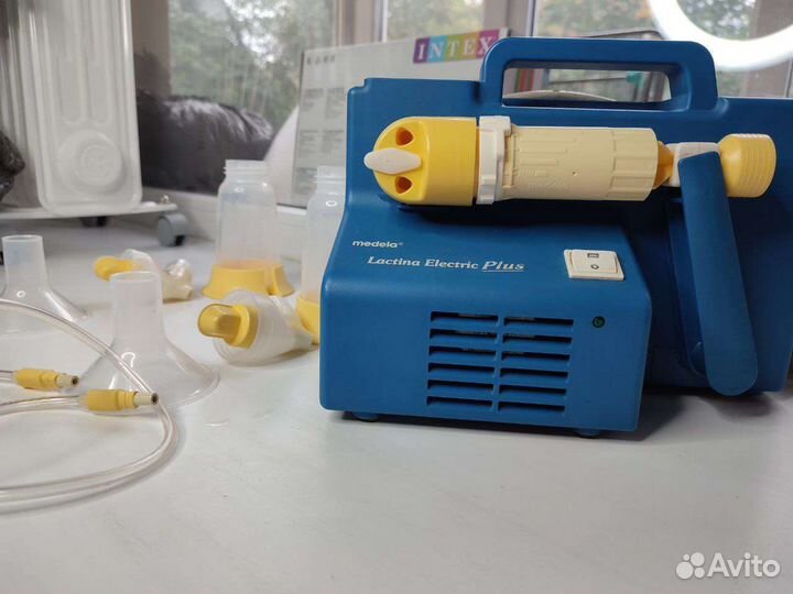 Молокоотсос medela lactina electric клинический