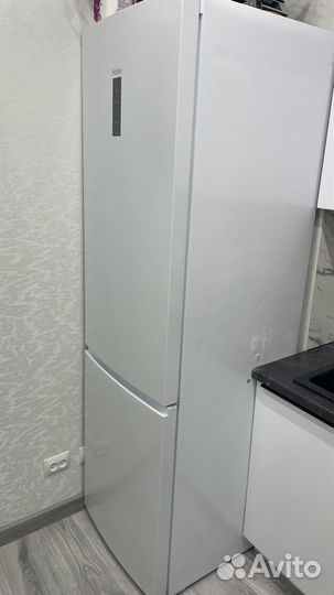Холодильник haier C2F637cwrg