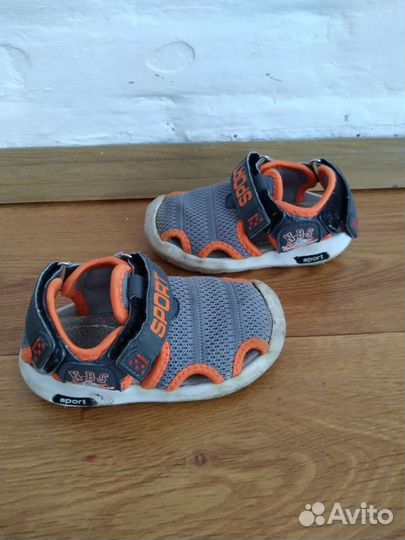 Босаножки 24