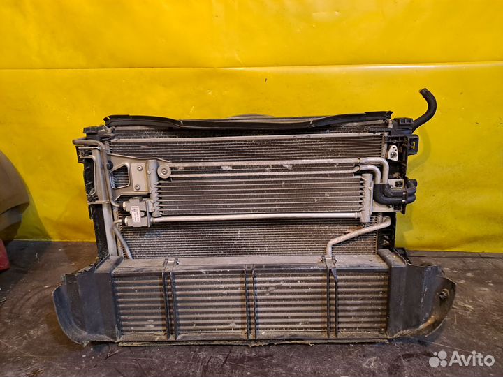 Mercedes W212 3.0 CDI кассета радиаторов рест