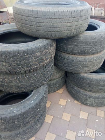 Bridgestone Dueler A/T 693 III 265/65 R17