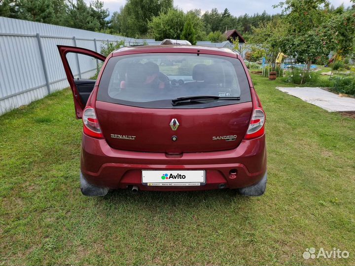 Renault Sandero 1.6 МТ, 2012, 222 000 км