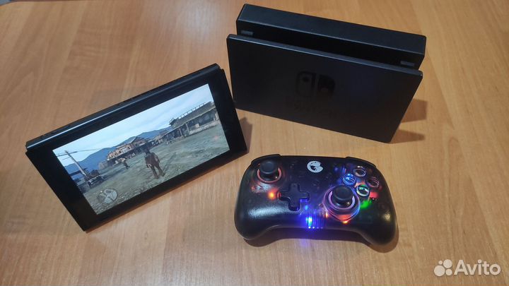 Nintendo Switch (1 rev, прошит)