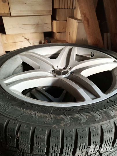 Dunlop SP Qualifier TG20 295/40 R21