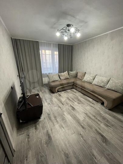 2-к. квартира, 48 м², 2/9 эт.