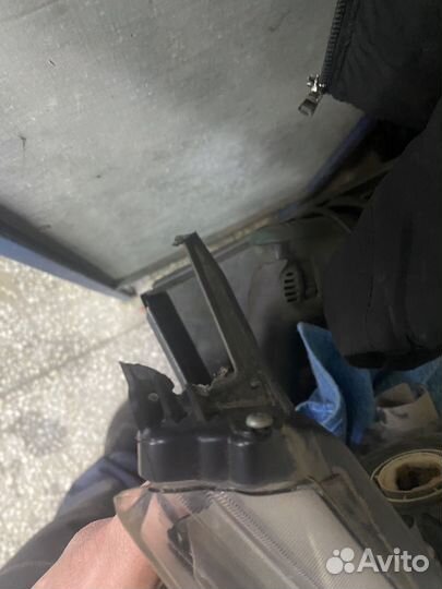 Фара передняя правая nisan qashqai