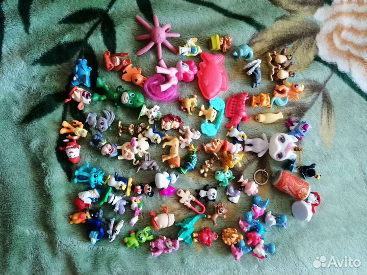 Много, игрушек, из, киндера