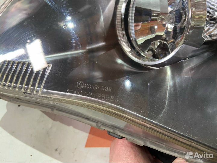 Фара Ксенон лев. Mitsubishi Outlander 2 2006