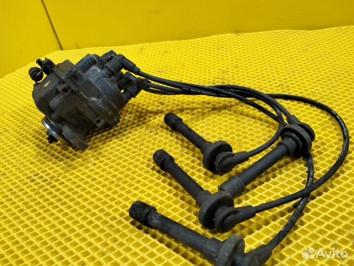 Трамблер Nissan Sunny N14 GA14DS 1992