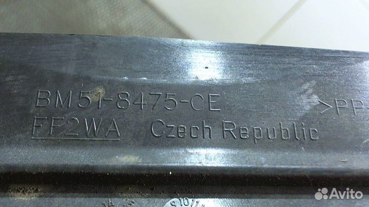 Кожух вентилятора радиатора Ford Focus 3, 2012