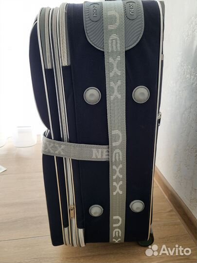 Чемодан на колесах