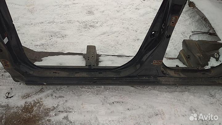 Порог левый со стойкой Geely GC6